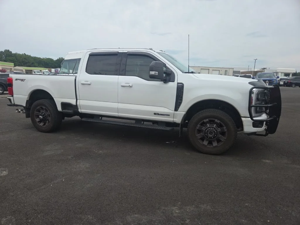Used 2024 White Ford Lariat image 12