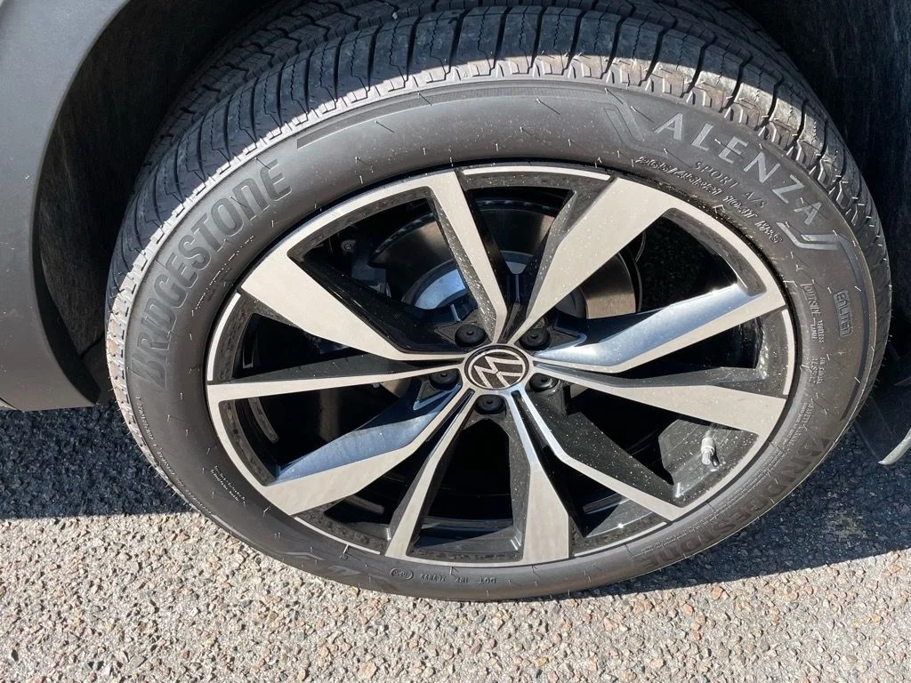 2026 Volkswagen Atlas SEL Premium R-Line - Photo 28