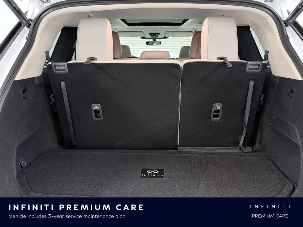 New 2026 RADIANT WHITE INFINITI Luxe FWD image 34