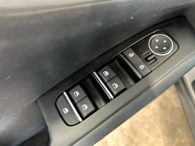 Certified Used 2024 Gray Kia LX image 24