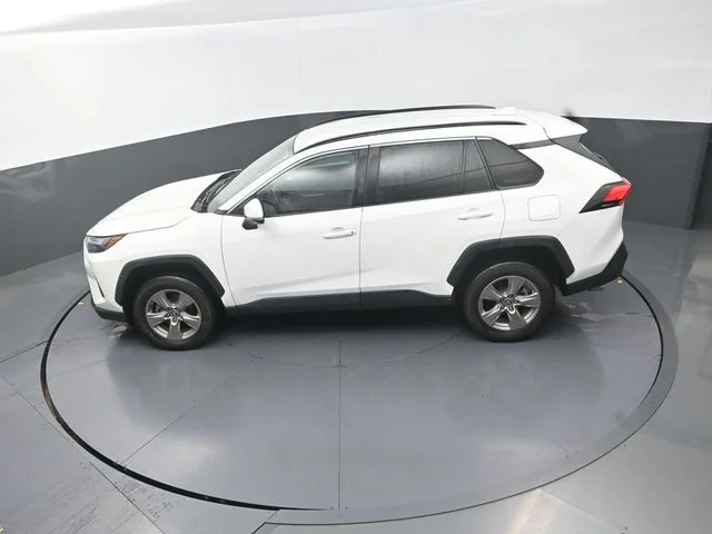 Used 2024 White Toyota XLE image 26