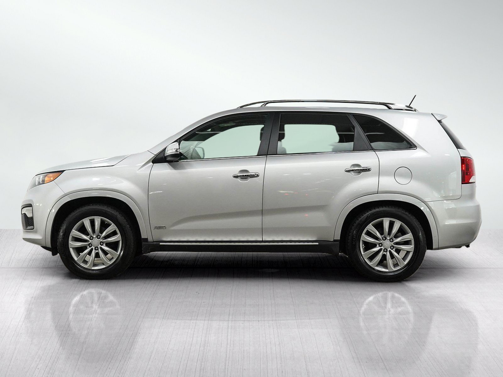 Used 2012 Kia Sorento SX with VIN 5XYKWDA20CG303244 for sale in Burnsville, Minnesota