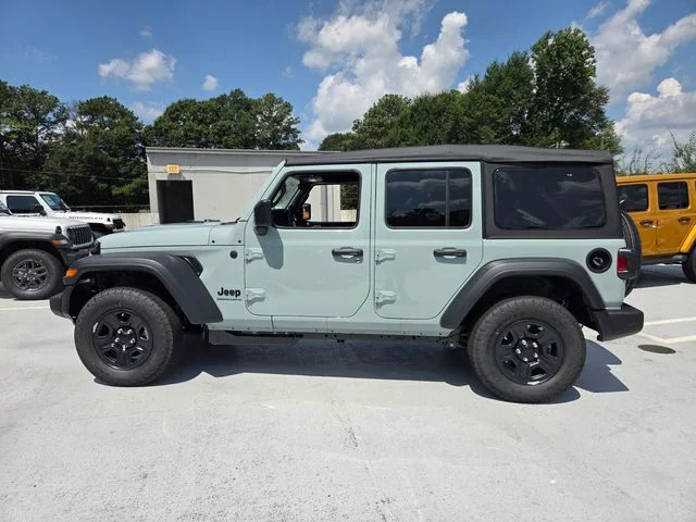 New 2026 Earl Clearcoat Jeep Sport image 4