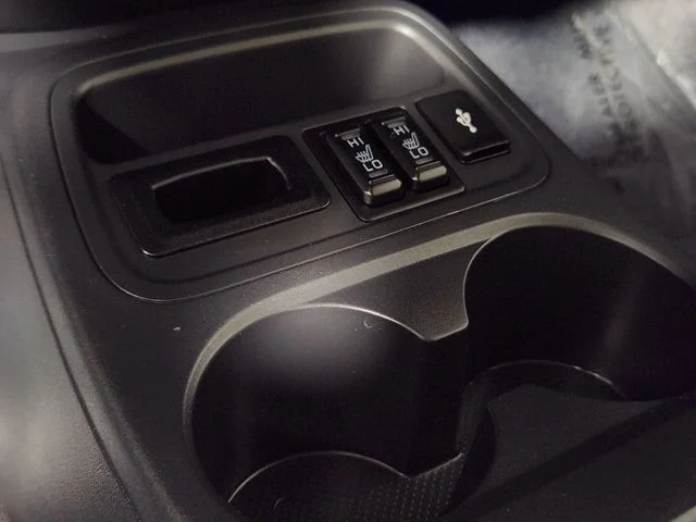 Used 2024 Black Mitsubishi SE image 27
