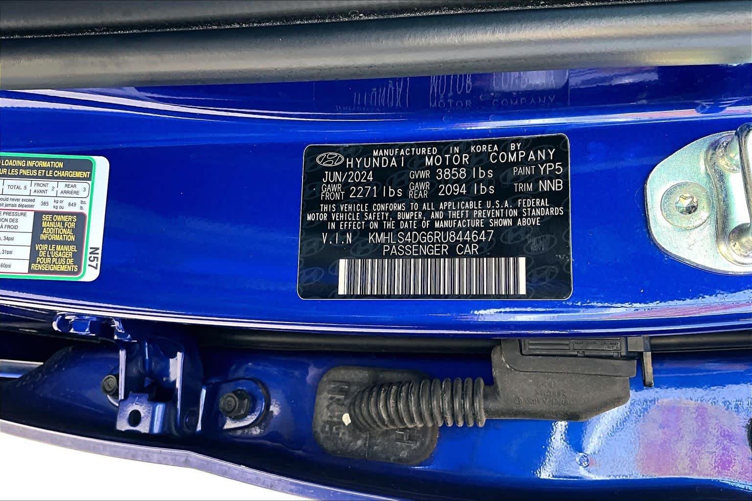 Used 2024 Intense Blue Hyundai SEL image 36