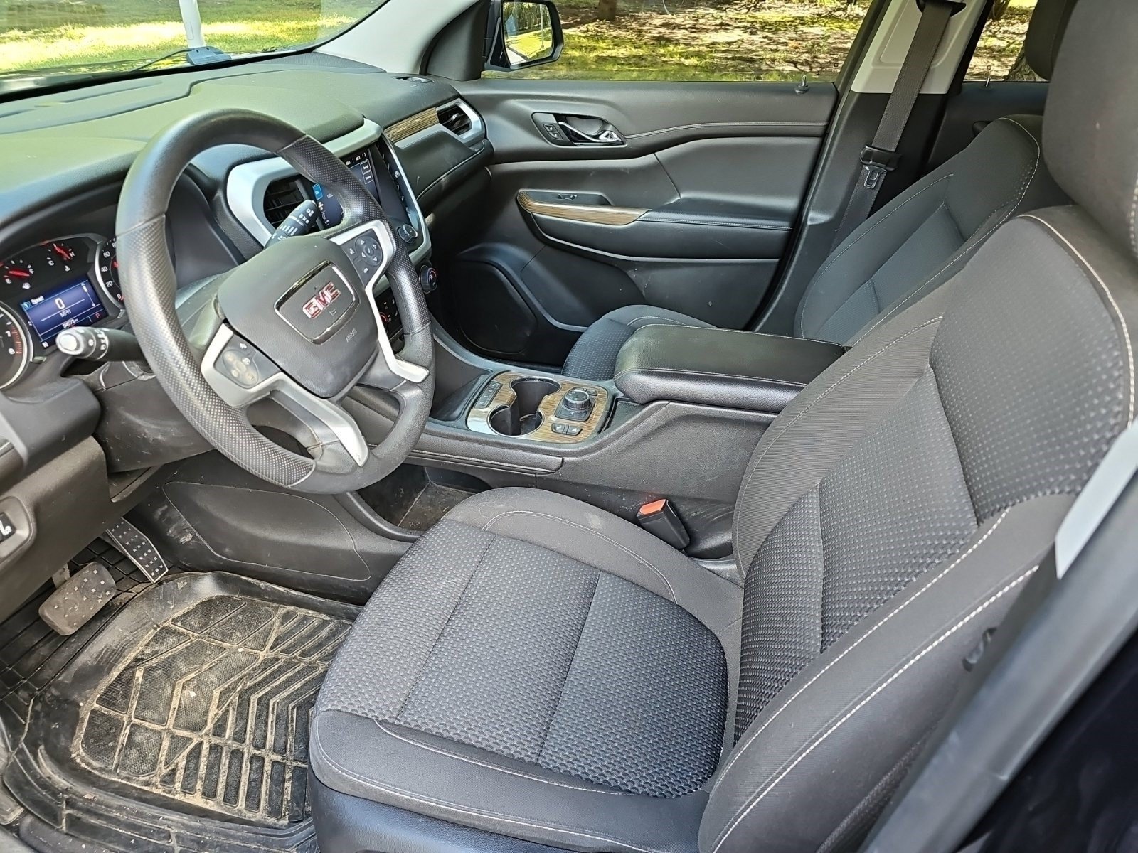 Used 2021 Midnight Blue Metallic GMC SLE image 17