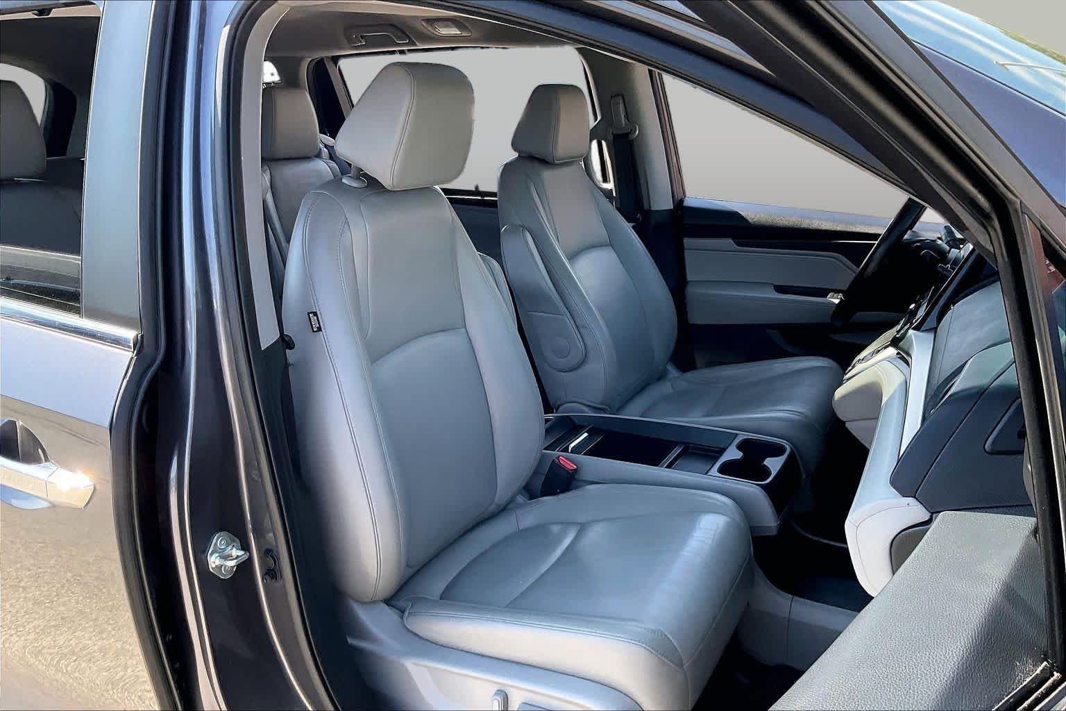 Used 2019 Modern Steel Metallic Honda EX-L image 9