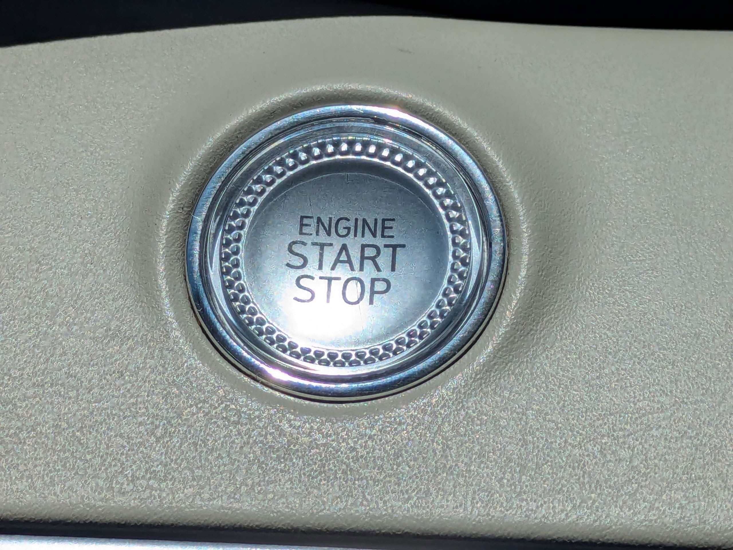 Used 2023  Genesis 2.5T image 28