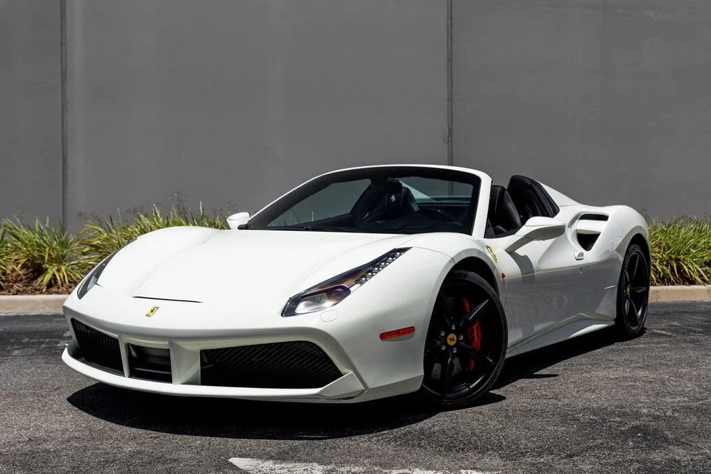 Used 2019 Bianco Avus Ferrari  image 56