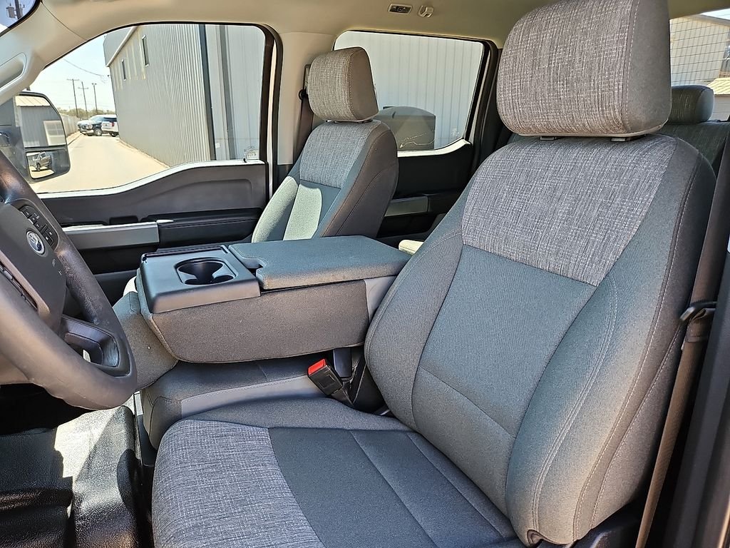 Used 2025 Oxford White Ford XLT image 20