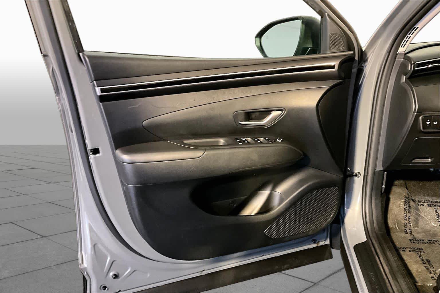 Used 2024 Hampton Gray Hyundai SEL image 22