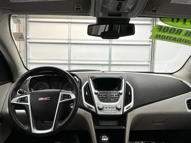 Used 2016 White GMC SLE-2 image 9