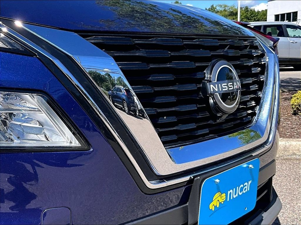 Used 2023 Blue Nissan SV image 31