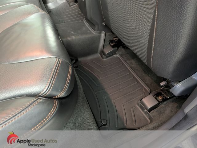 Used 2010 Gray Volvo 3.2 image 36