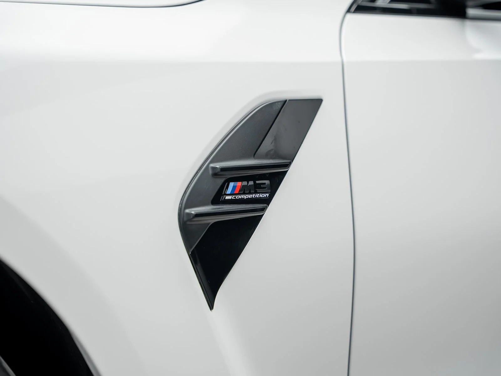 Used 2025 White BMW Competition image 27