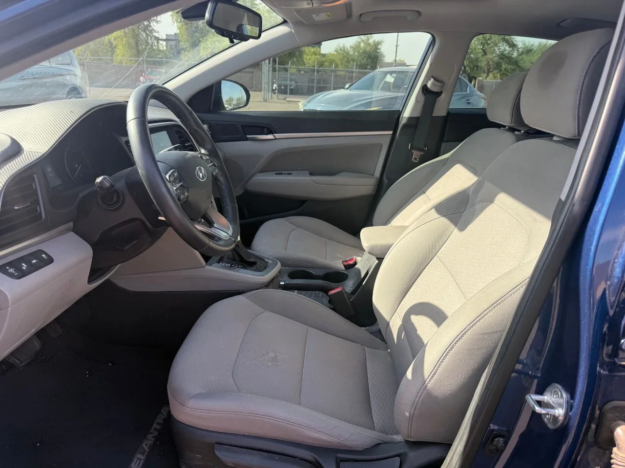 Used 2020 Lakeside Blue Hyundai Value Edition image 12