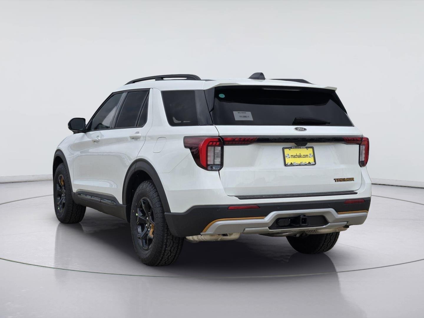 New 2026 Star White Metallic Tri-Coat Ford Tremor® image 3