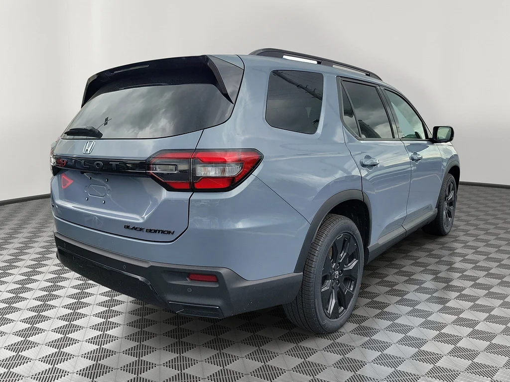 Certified Used 2026 Sonic Gray Pearl Honda Black Edition image 38