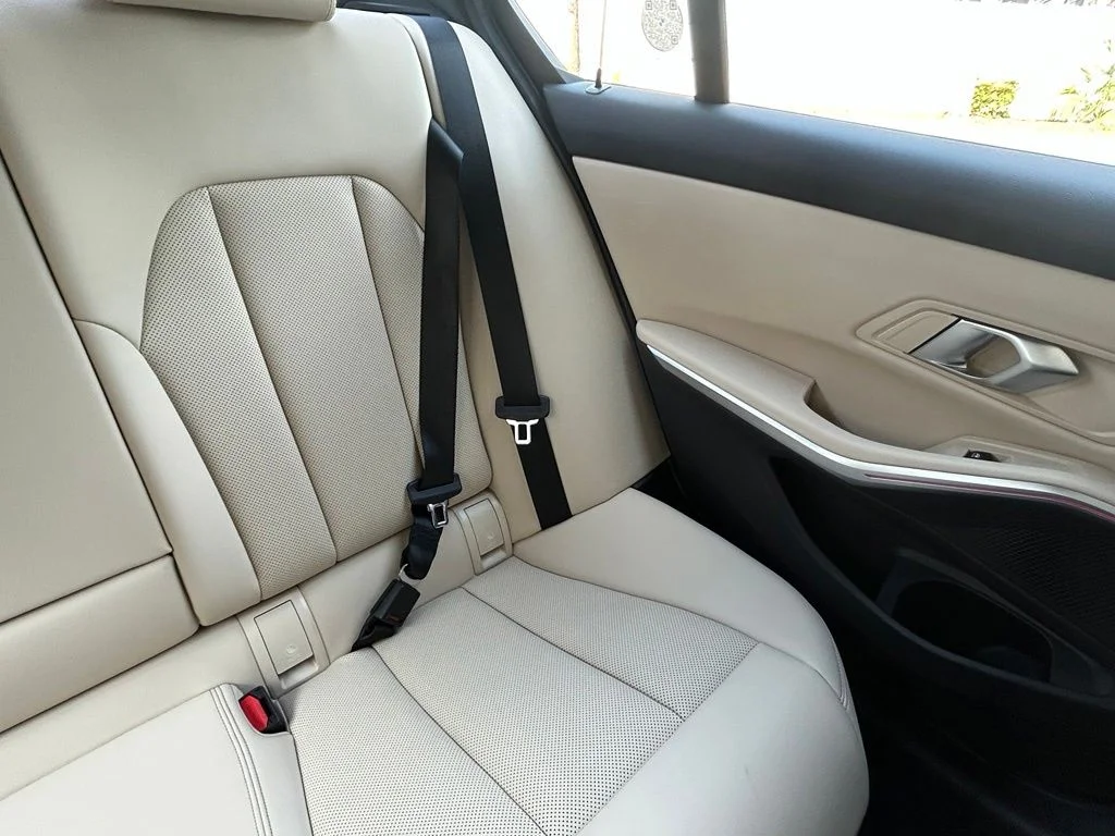 Used 2025 White BMW 330i image 14