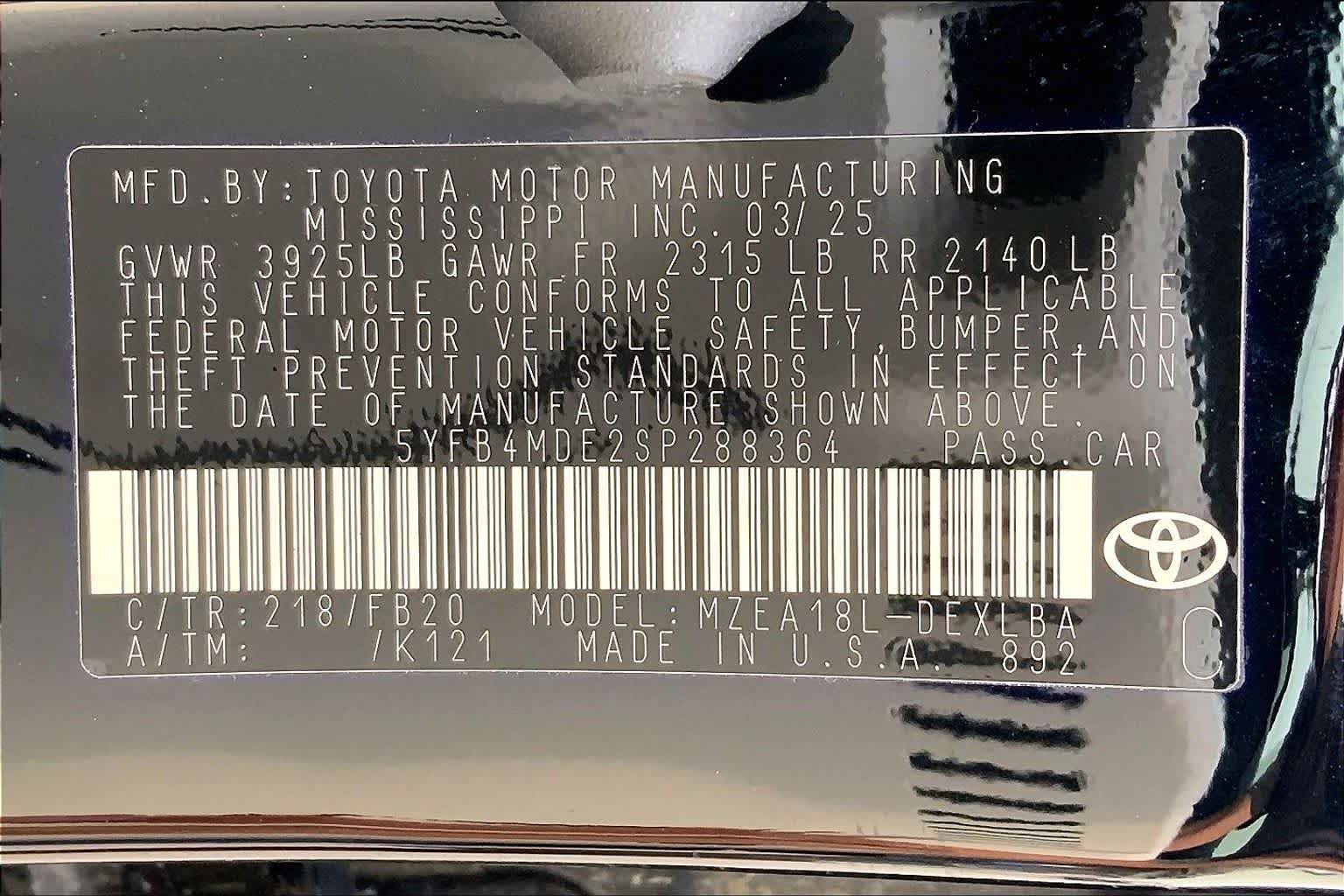 Used 2025 Midnight Black Metallic Toyota LE image 37