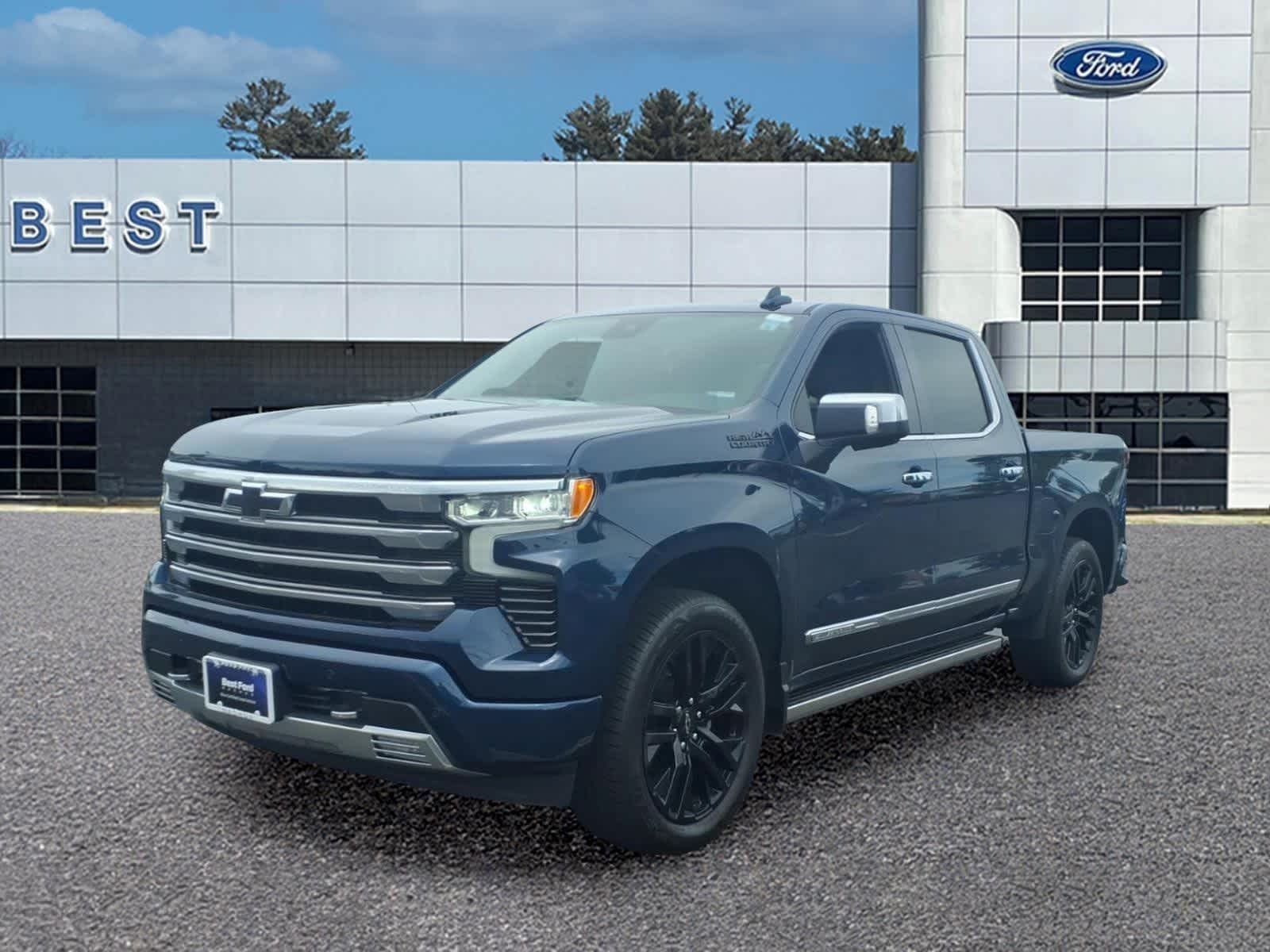 2023 Chevrolet Silverado 1500 High Country