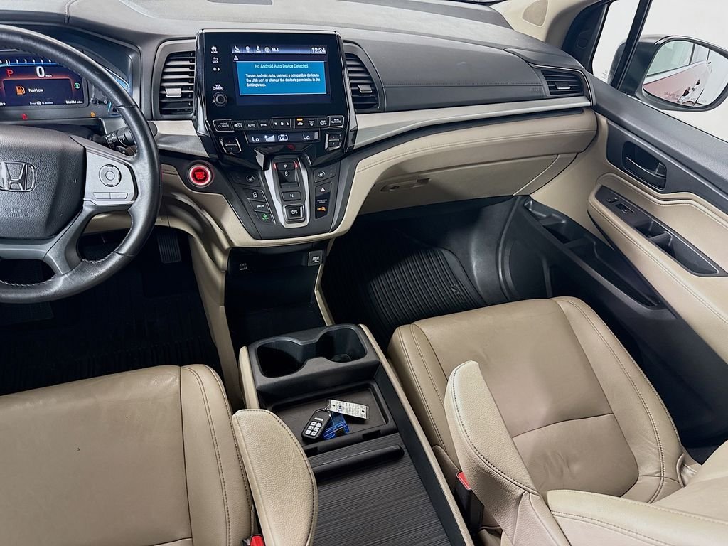 Used 2022 Radiant Red Metallic II Honda EX-L image 23