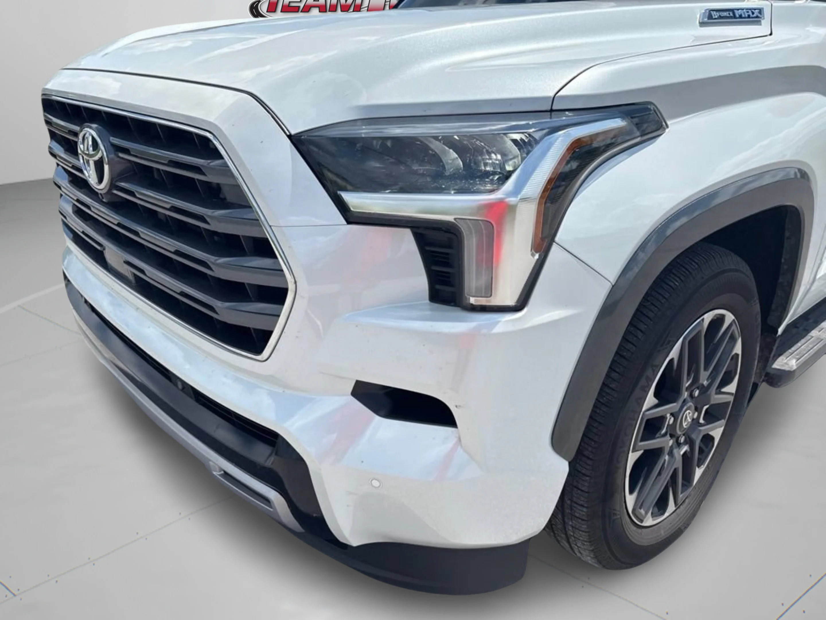 Used 2026 Pearl Toyota Limited image 36