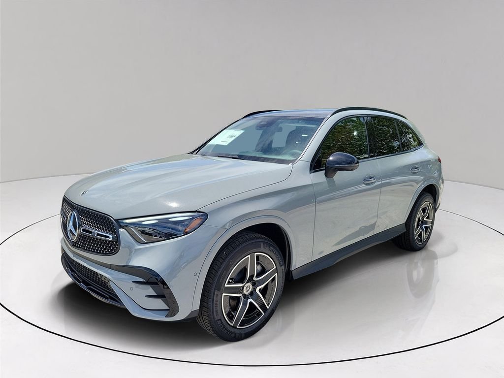 New 2027 MANUFAKTUR Alpine Grey Mercedes-Benz GLC 300 image 3
