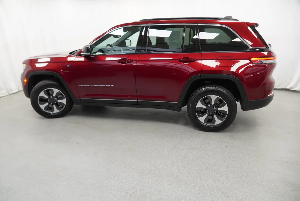 Used 2024 Red Jeep 4xe image 6