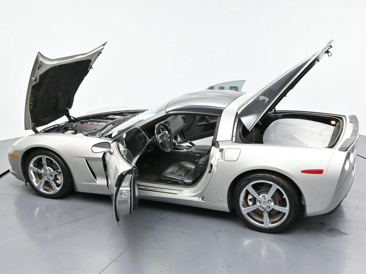 Used 2008 Machine Silver Metallic Chevrolet Base image 38