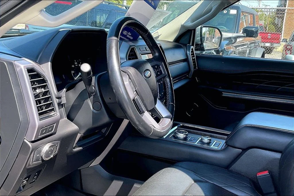 Used 2020 Gray Ford Platinum image 13
