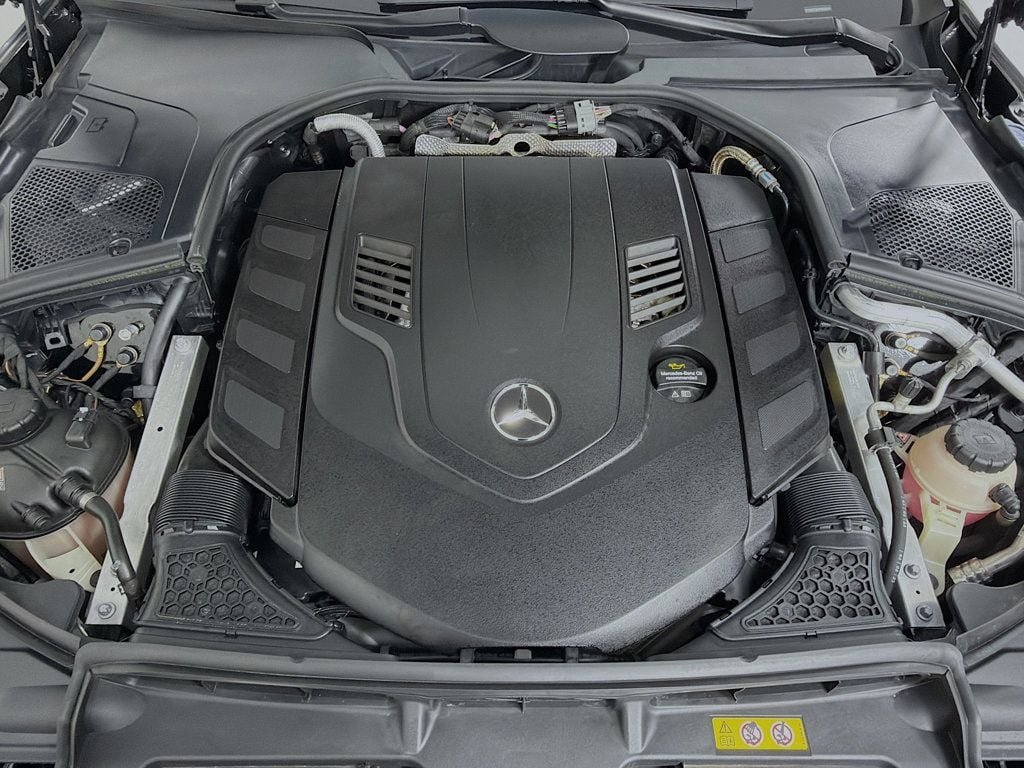 Used 2023 Black Mercedes-Benz S 580 4MATIC® Sedan image 33