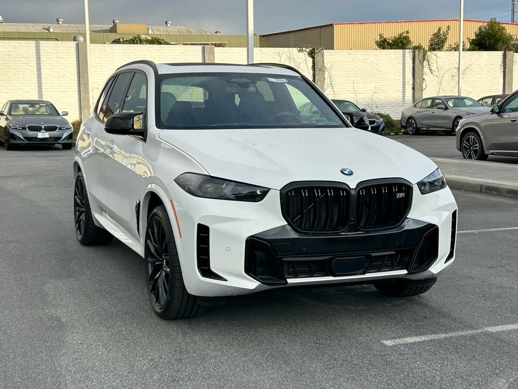 2026 BMW X5 M60i - Photo 7