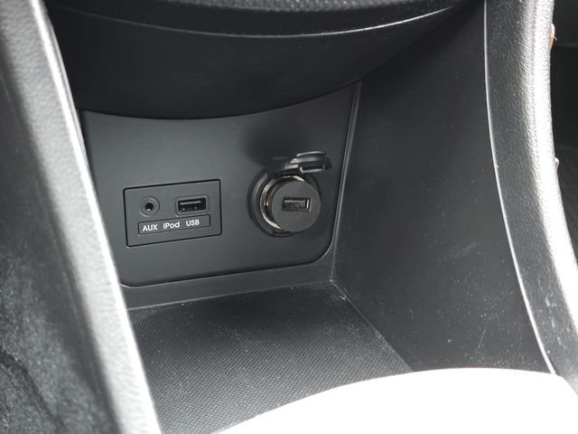 2012 Hyundai Accent GS - Photo 31