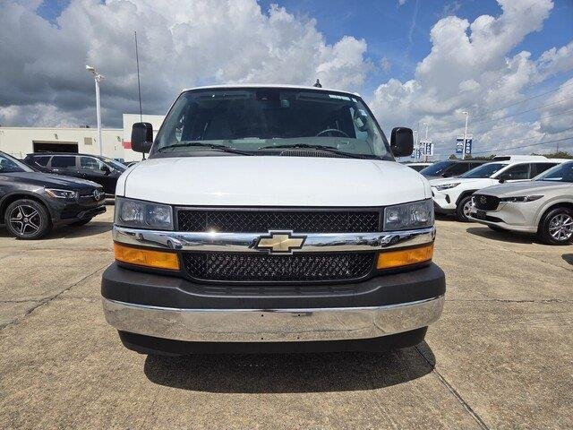 Used 2025 Summit White Chevrolet LT image 8