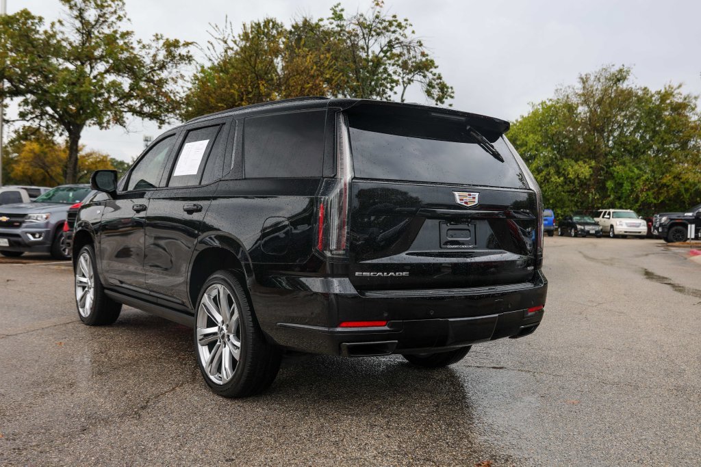 Certified Used 2025 Black Raven Cadillac Sport Platinum image 3