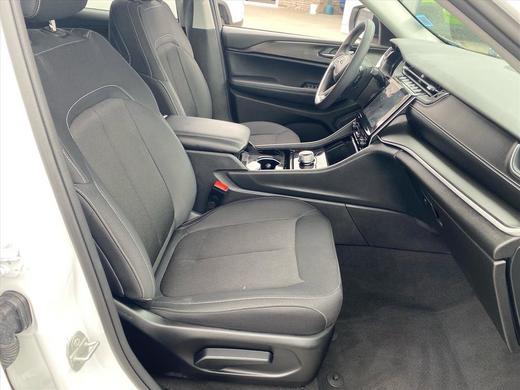 Used 2023 Bright White Clearcoat Jeep Laredo image 23