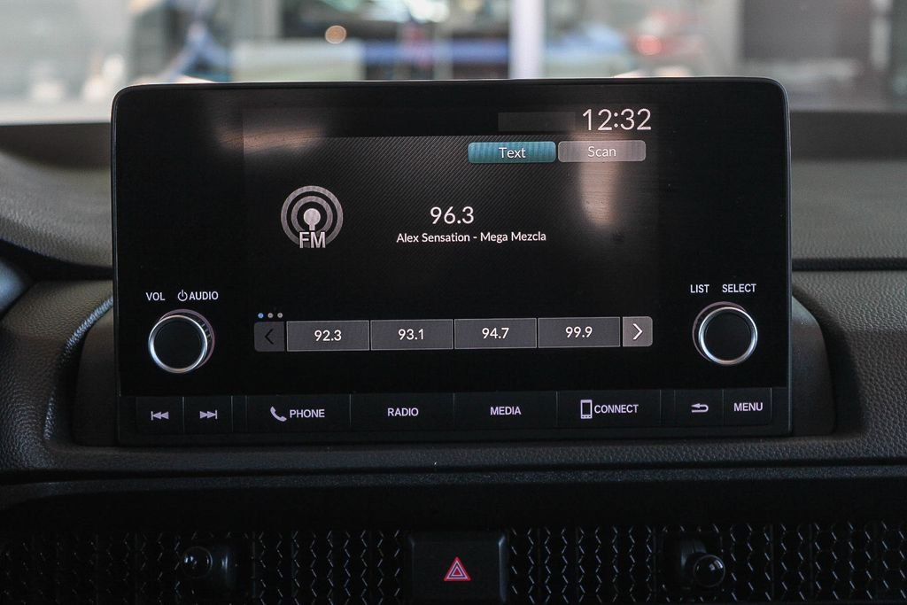 2025 Honda CR-V EX - Photo 14