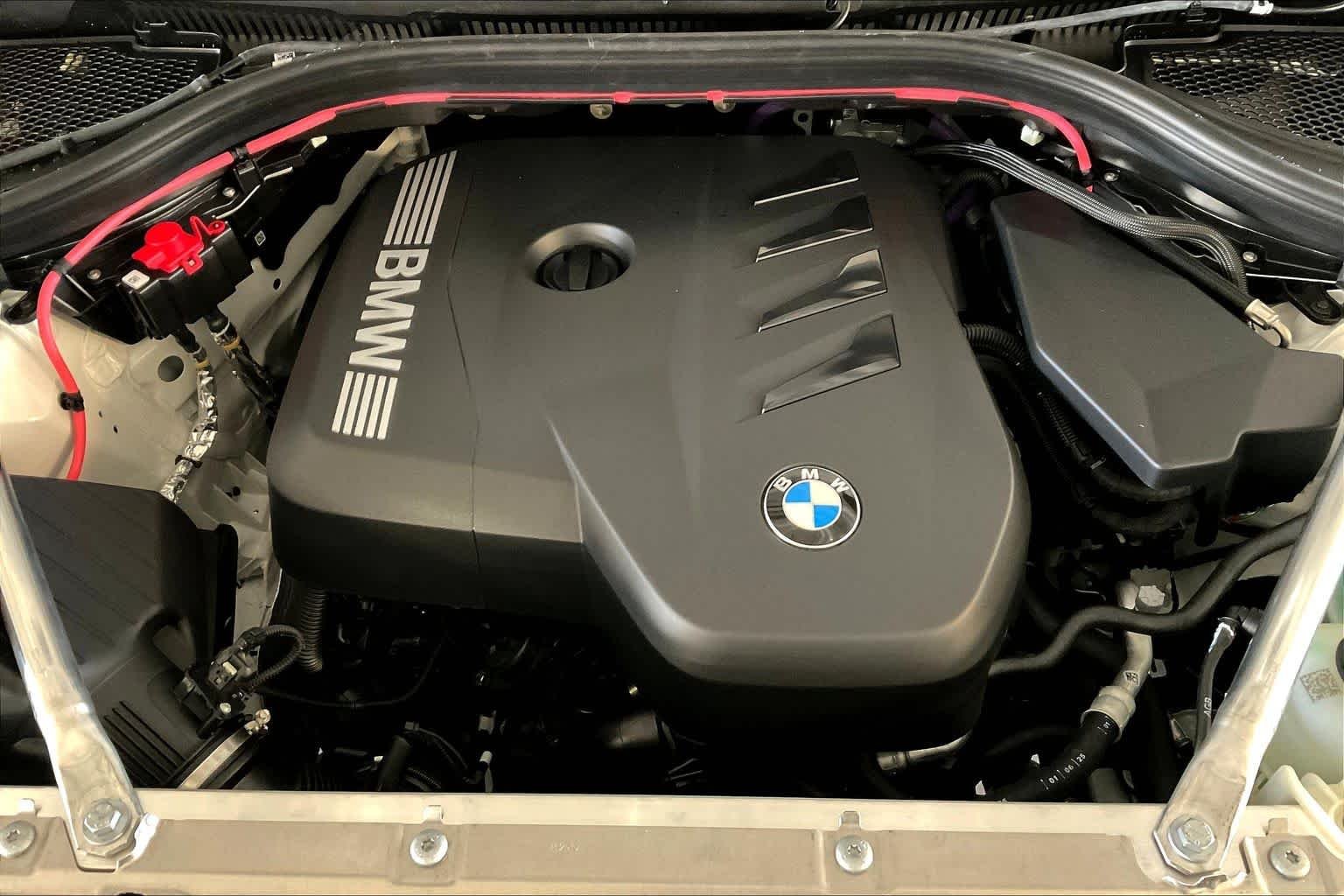 Used 2026 Alpine White BMW 30 xDrive image 17