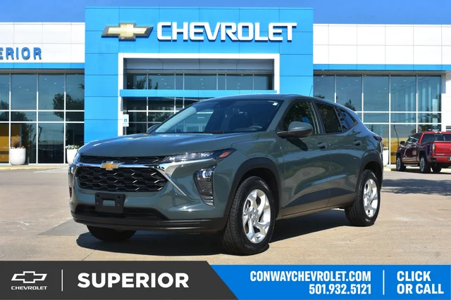 2025 Chevrolet Trax LS