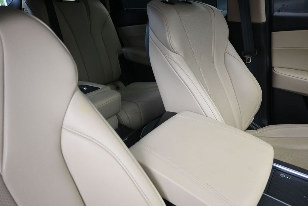 Used 2023 White Acura Technology image 26