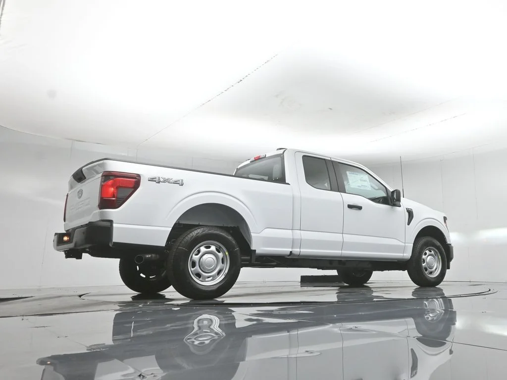 New 2026 White Ford XL image 44