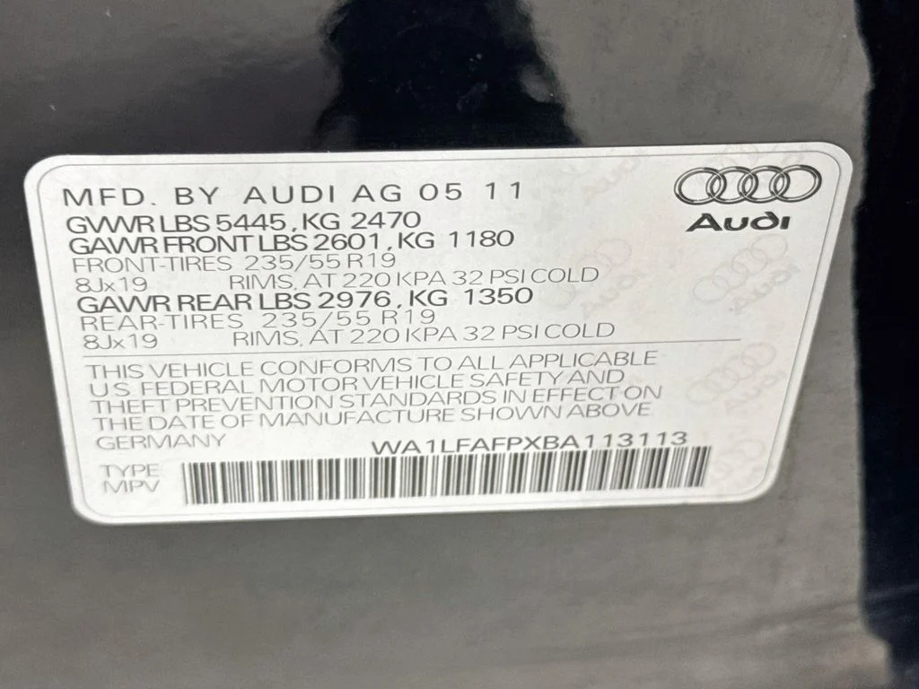 Used 2011 Brilliant Black Audi 2.0T Premium image 40