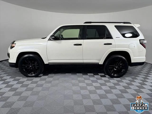 Certified Used 2021 BLIZZARD PEARL Toyota  image 13