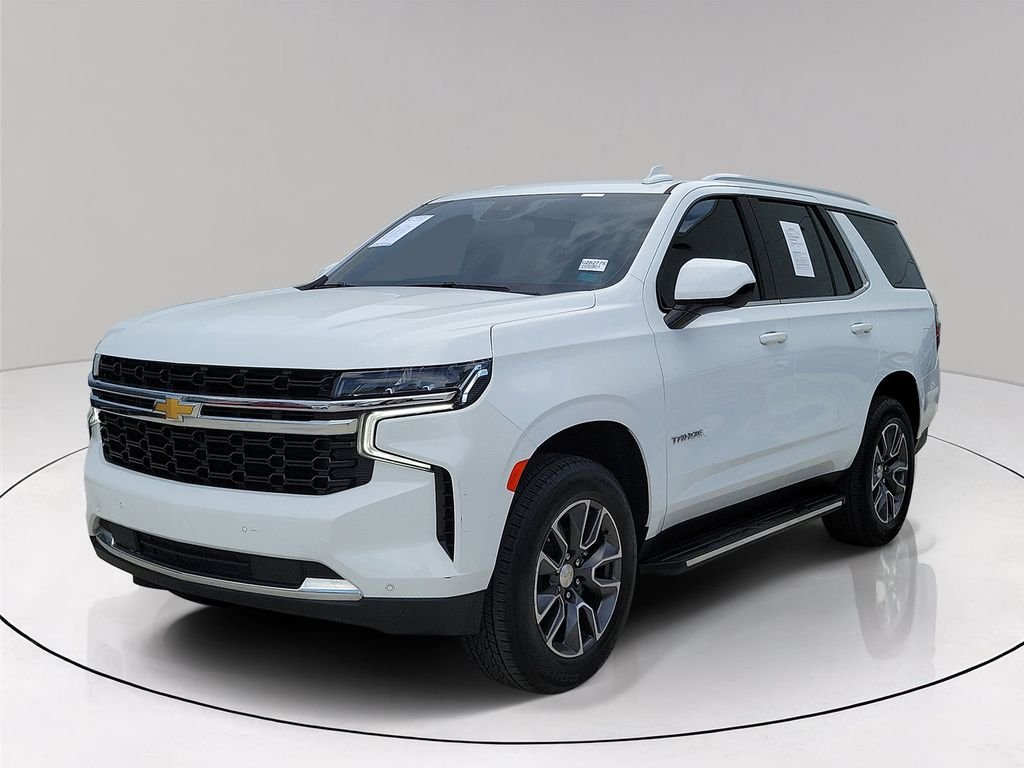 Used 2024 White Chevrolet LS image 3