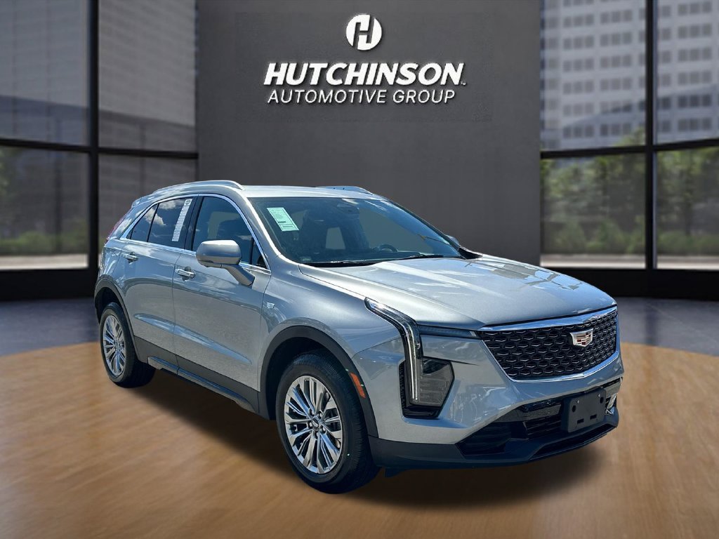 2025 Cadillac XT4 Premium Luxury