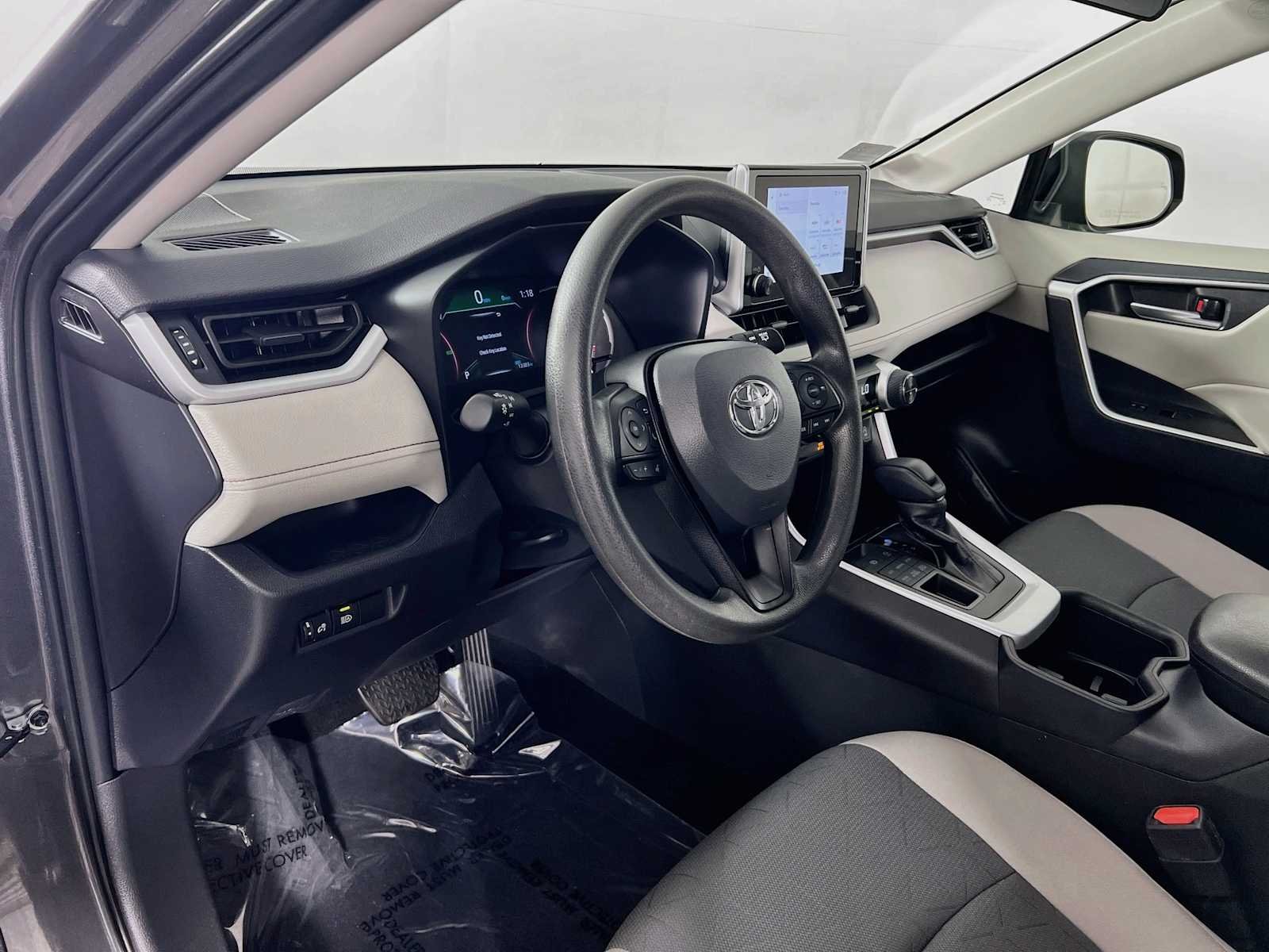 Used 2025 Magnetic Gray Metallic Toyota XLE image 9