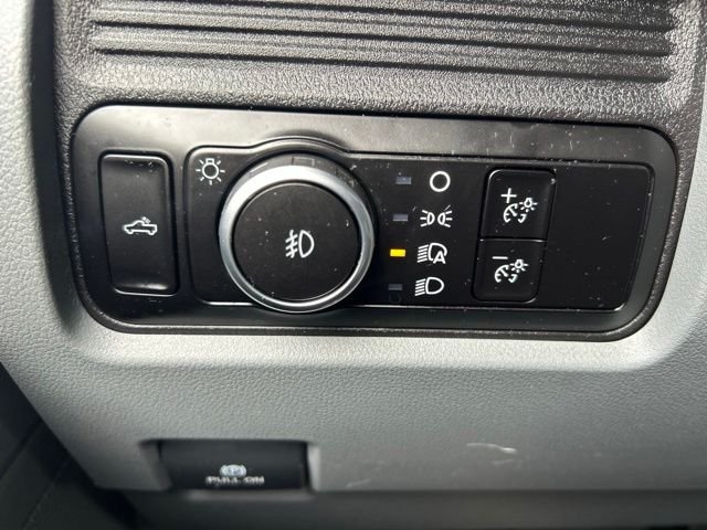 Used 2026 Gray Ford XL image 27