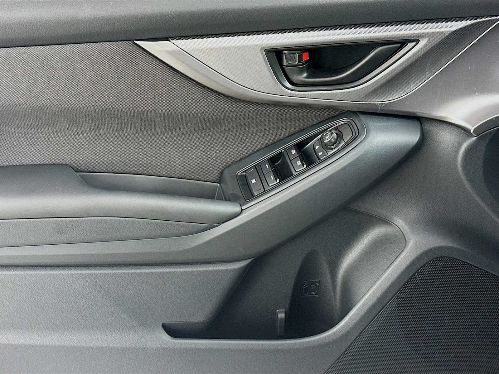 New 2026 ICE SILVER METALLIC Subaru Base image 16