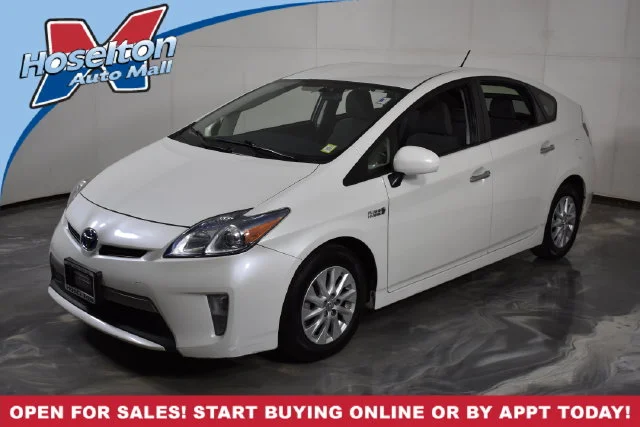 2014 Toyota Prius Plug-In Base